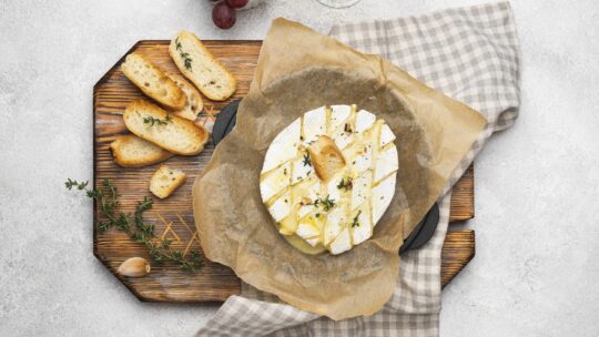 Сир камамбер в духовці