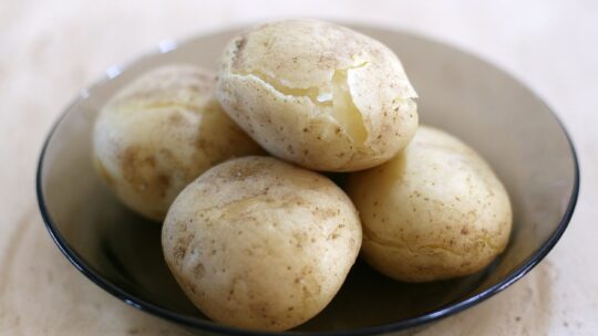 Картопля в мундирі