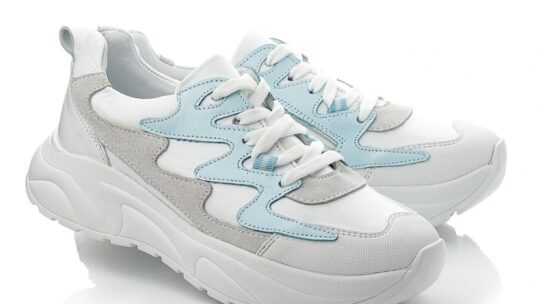 дитячі кросівки для активних дітей