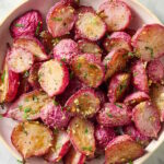 Редиска, запечена з маслом та прованськими травами