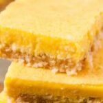 Вологий лимонний кекс із просоченням